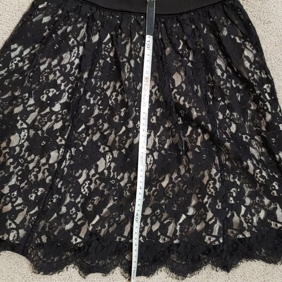 Bebe satin and lace dress - Picture 11 of 13